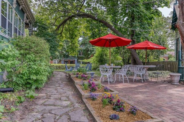 Hochelaga Inn (Kingston)